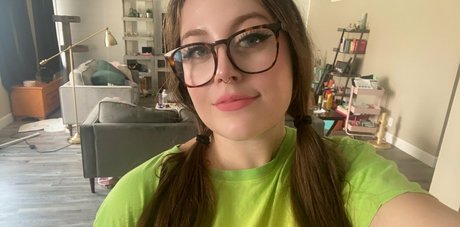 peachy virgo high quality actress pics