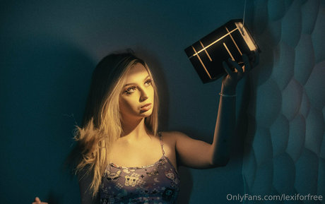 lexiforfree star naked images