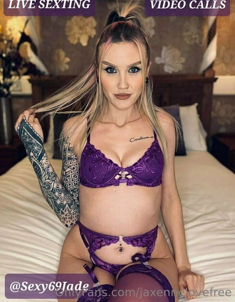 jaxennelovefree nice pornstar image