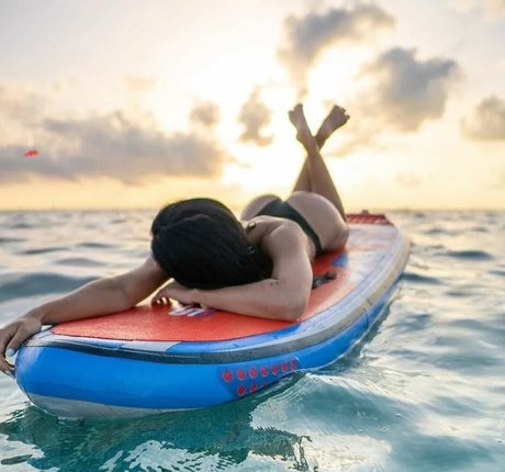 white ass onlyfans exclusive pic