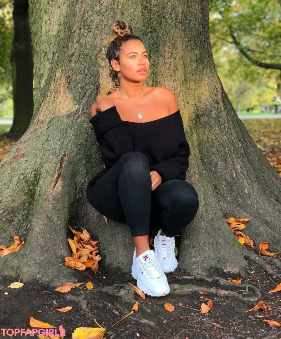 busty mom onlyfans free naked galleries