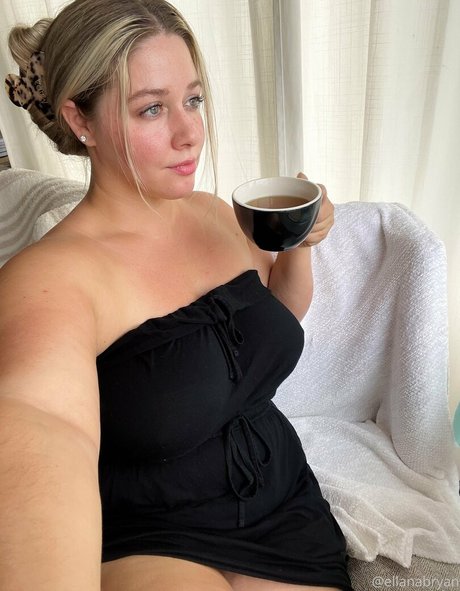 Ellanabryan model sexy galleries