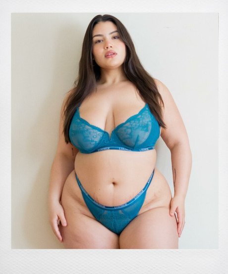 asian onlyfans hot sexy image