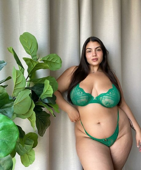 Rachel Anastacia nude model pictures