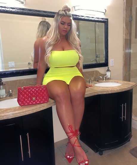 kaylanegs xxx pornstar gallery