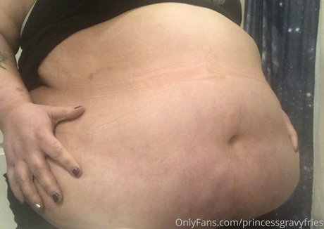 princessgravyfries model beautiful img