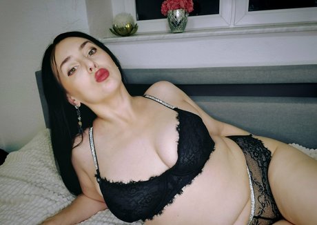 black hair onlyfans sexy nudes pic