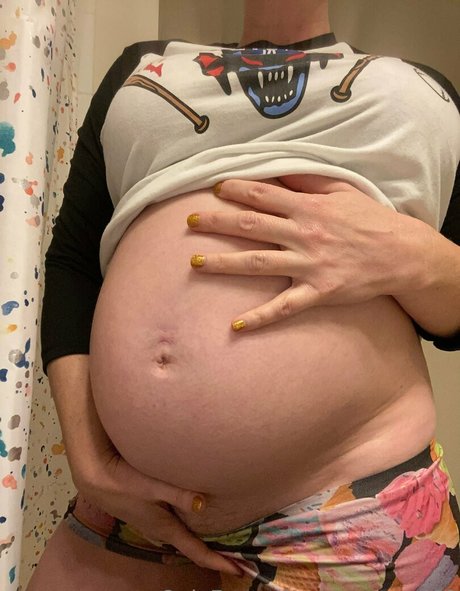 milf pregnant onlyfans naked archive