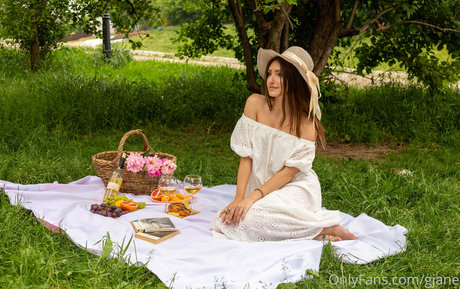 cute ladyboy onlyfans perfect image