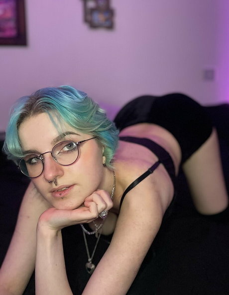 teen nude onlyfans nude pic