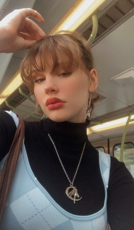 teen young onlyfans beautiful naked galleries