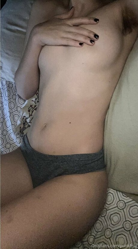 punkfrog pornstar nude picture