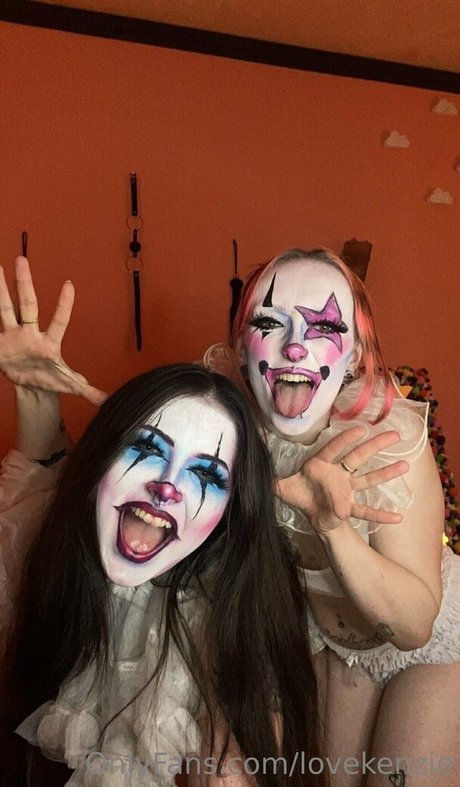 chicks with dicks onlyfans hot porn photos