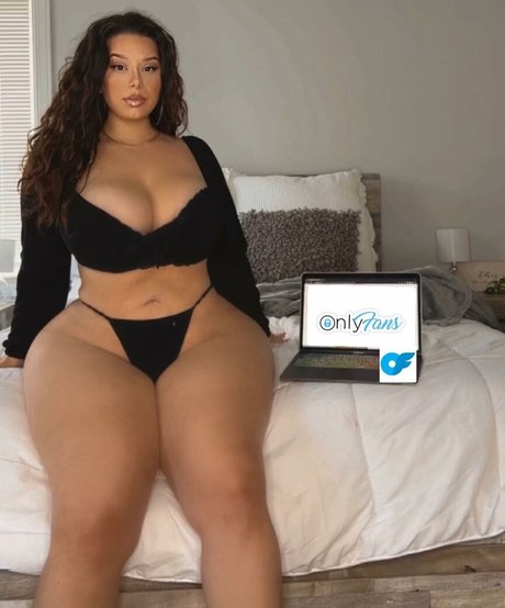 Blondiemami pornstar pretty images