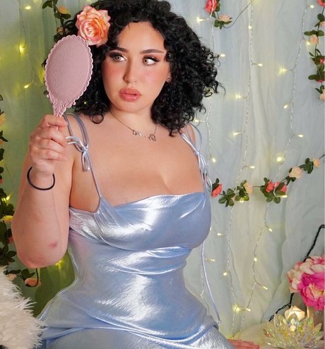 Tana Habibi sex pornstar picture