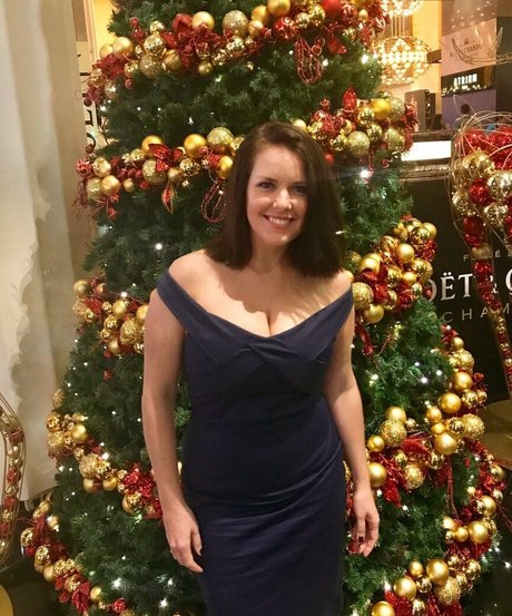 Chloe G model adult photos