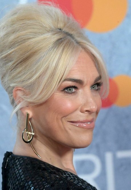 Hannah Waddingham Profile Pic