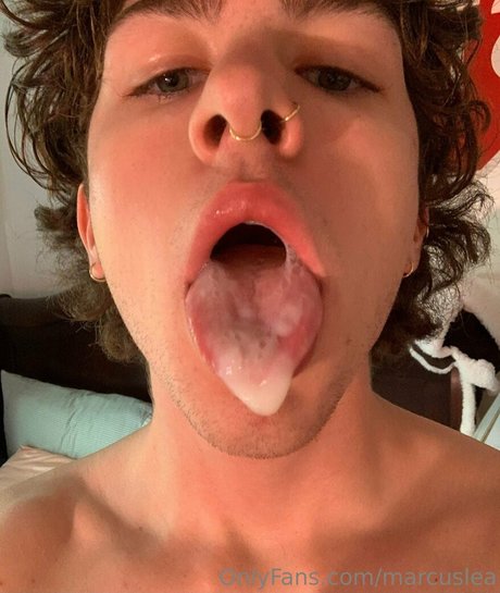 marcuslea top star img