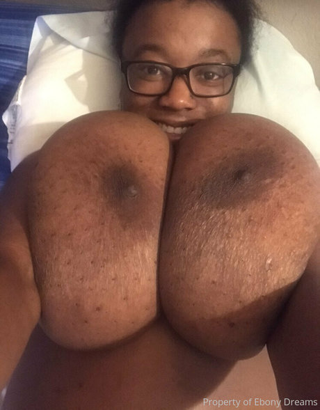 shemale outdoor onlyfans sexy nude image