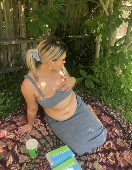 sumbelly nudes star pictures