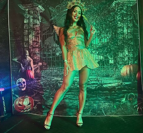 desilu limon adult model gallery