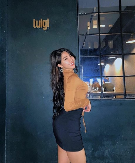 swinger milf onlyfans free sexy photo