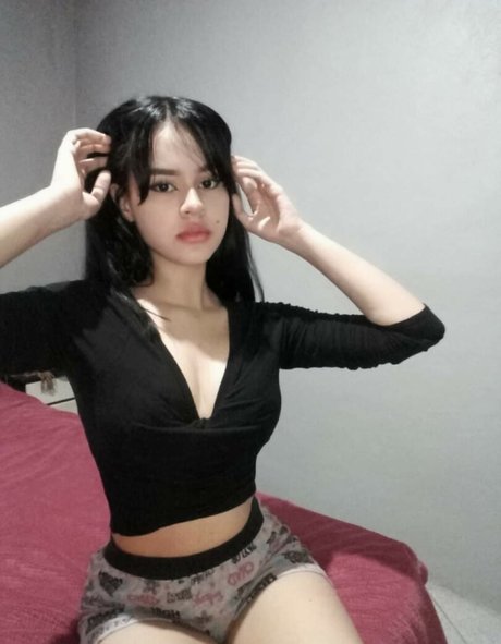 Moodyylorac star high quality pictures