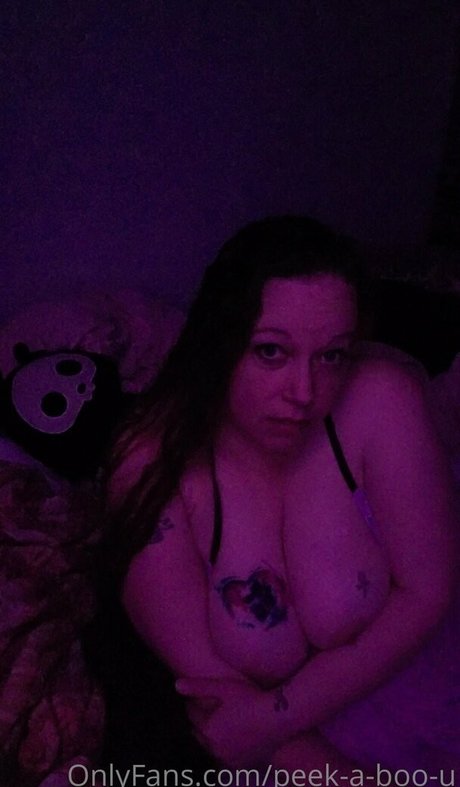 peek a boo u pornstar erotic photo