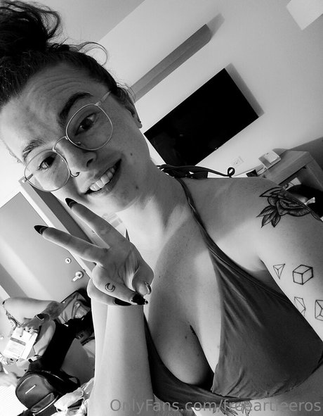 freeartieeros pornstar nice picture