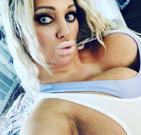 white pussy onlyfans sexy nudes img