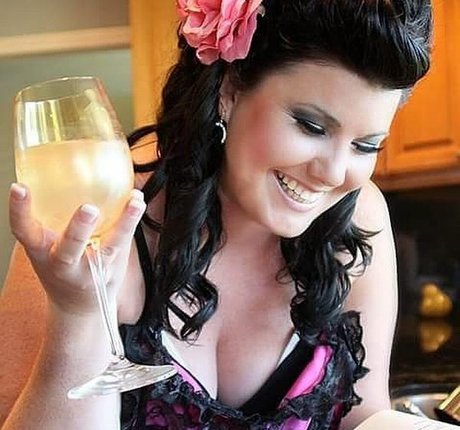 Crystal McBootay star adult img