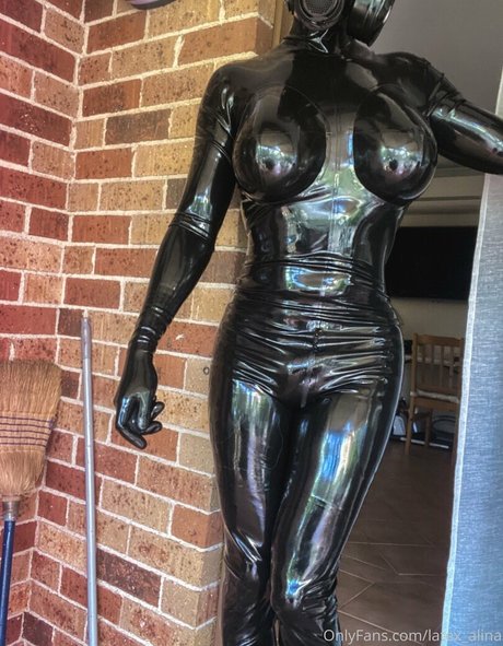 latex alina Best Profile Photo