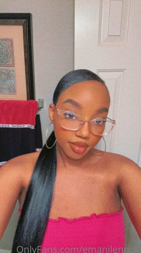 emanilennox exclusive star pictures