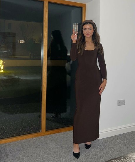 Bethany Tomlinson hd model galleries