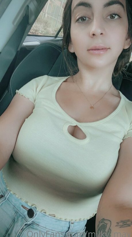 milkymayy high quality pornstar img