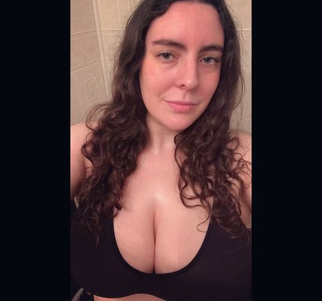 Kara Greene_ star best photo