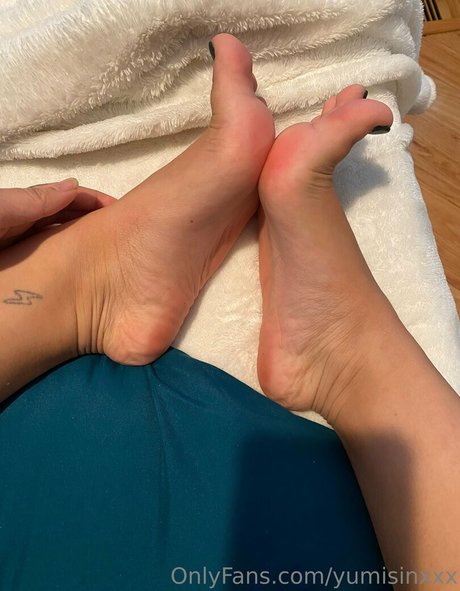 Yumisinxxx_ nudes model img