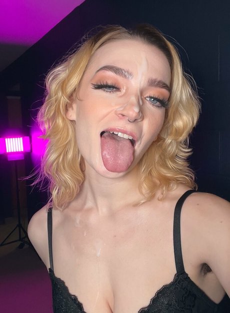 kitchen onlyfans beautiful nude picture