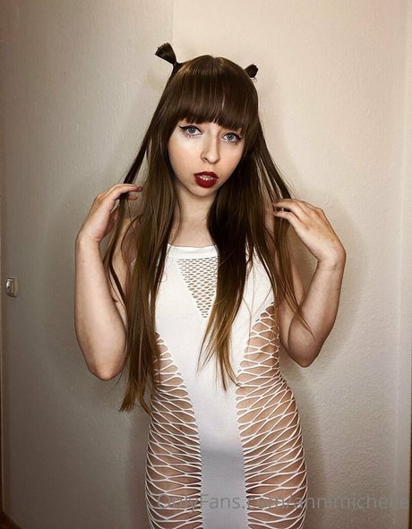 annimichelle erotic star photo