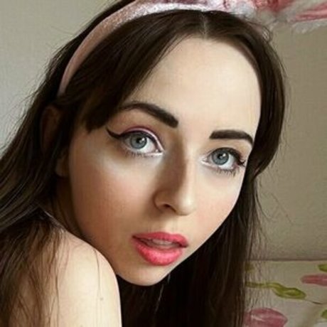 annimichelle model nude pics