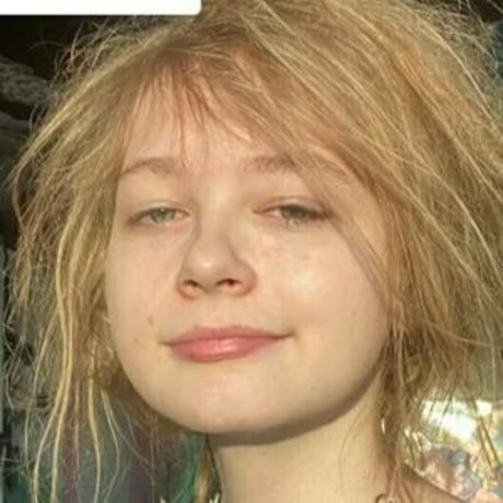 rose azero nude actress image