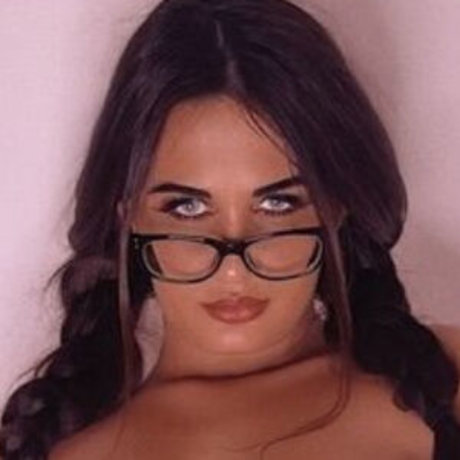 Lissie Isabella xxx star archive