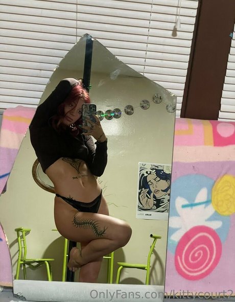 Kittycourty Best Profile Photo