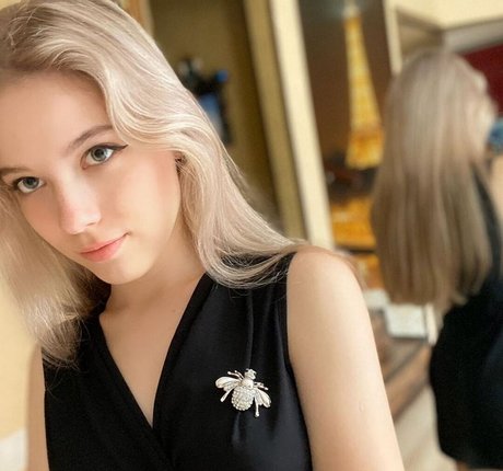 sexy ladyboy onlyfans free sexy img