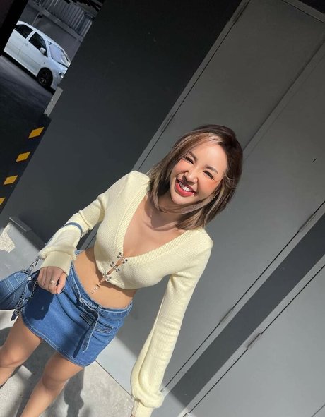 chaly xx adult star pictures