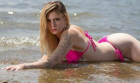 honeybaby0569 erotic model images