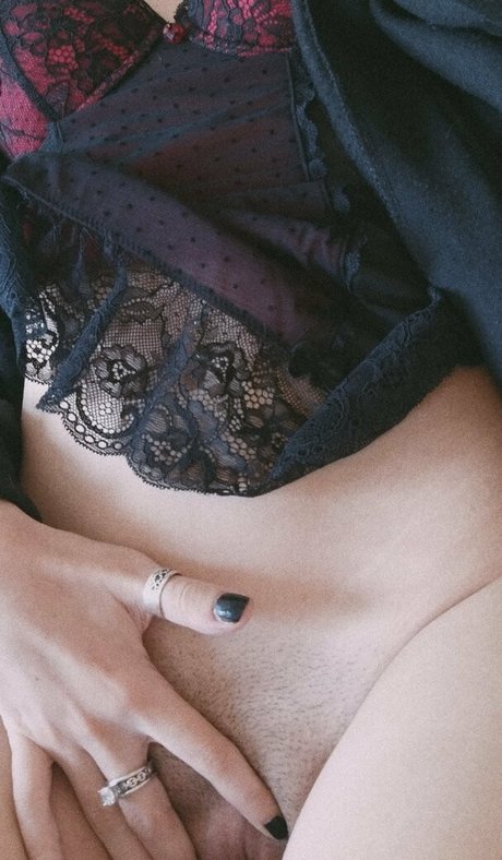 sadgarlic erotic model galleries