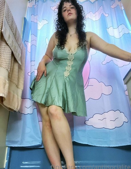 antiisocialite adult model galleries