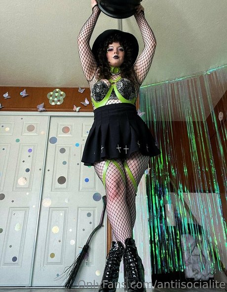 antiisocialite beautiful star image