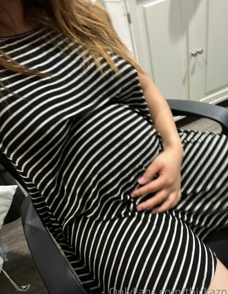 ThickAzn pretty pornstar galleries